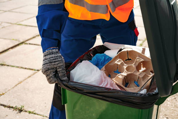 Best Yard Waste Removal  in Howell, MI